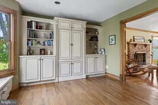 2793 E Fox Chase Cir, Doylestown, PA 18902 - Photo 12