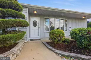 1021 W Pine St, Feasterville-Trevose, PA 19053 - Photo 28