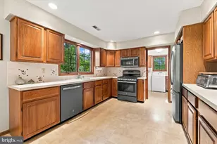 3 Brynwood Ln, Newtown, PA 18940 - Photo 12