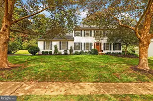 22 Steeplechase Dr, Doylestown, PA 18901 - Photo 1