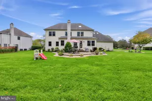 700 Fox Hollow Dr, Yardley, PA 19067 - Photo 32