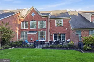 35 Rittenhouse Cir, Newtown, PA 18940 - Photo 44