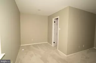 3246 Durham Pl, Holland, PA 18966 - Photo 8