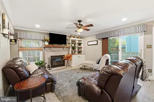 2093 E Wellington Rd, Newtown, PA 18940 - Photo 4