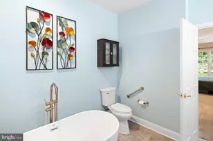 6 Shady Brook Dr, Langhorne, PA 19047 - Photo 24