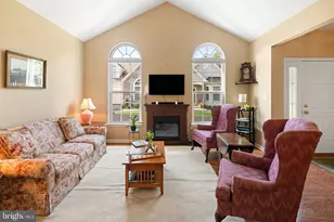6 Shady Brook Dr, Langhorne, PA 19047 - Photo 10