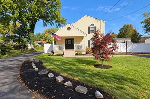 823 Olive St, Langhorne, PA 19047 - Photo 2
