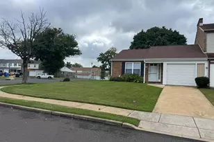 6200 Key Ct, Bensalem, PA 19020 - Photo 2