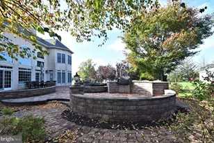 421 Green St, Sellersville, PA 18960 - Photo 8