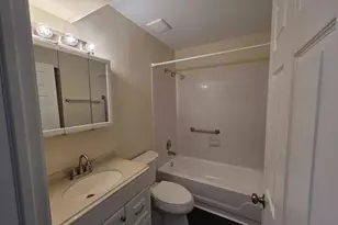 246-247 Washington Pl, Telford, PA 18969 - Photo 6
