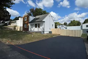 668 Elmwood Ave, Feasterville-Trevose, PA 19053 - Photo 2