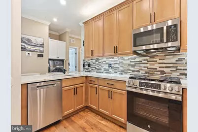 16421 River View Circle #421, Bristol, PA 19007 - Photo 6