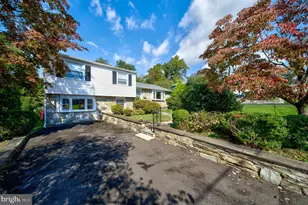 694 Glen Rd, Warminster, PA 18974 - Photo 4