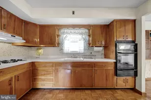 694 Glen Rd, Warminster, PA 18974 - Photo 36