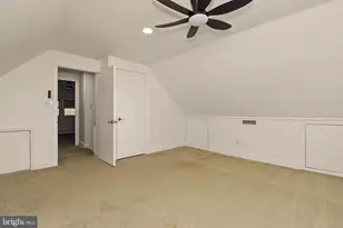 138 Village Ln, Levittown, PA 19054 - Photo 28