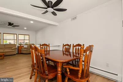 138 Village Lane, Levittown, PA 19054 - Photo 10