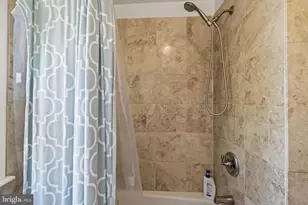 1027 Oakwood Dr, Warminster, PA 18974 - Photo 20