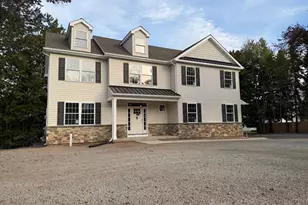90 Linden Ave, Newtown, PA 18940 - Photo 2