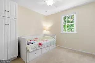 121 Brook Dr, Holland, PA 18966 - Photo 40