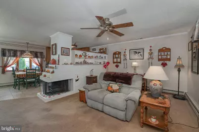 43 Shepherd Lane, Levittown, PA 19055 - Photo 10
