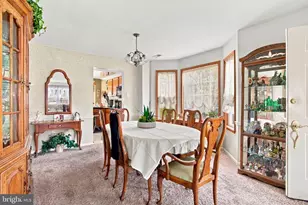 24 Pebble Ct, Southampton, PA 18966 - Photo 8