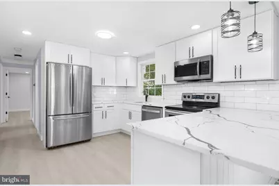 820 Walnut Avenue, Bensalem, PA 19020 - Photo 6