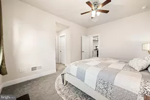 156 Gaslight Aly, Bensalem, PA 19020 - Photo 24