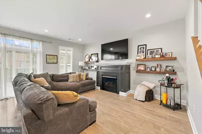 16728 River View Circle, Bristol, PA 19007 - Photo 4
