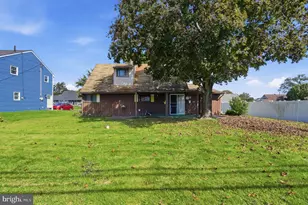 117 Heartwood Rd, Levittown, PA 19056 - Photo 40