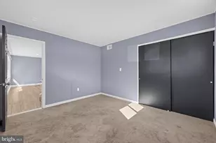 36 Kingwood Ln, Levittown, PA 19055 - Photo 20