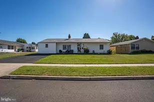 36 Elm Ln, Levittown, PA 19054 - Photo 1
