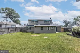 11 High Rd, Levittown, PA 19056 - Photo 38