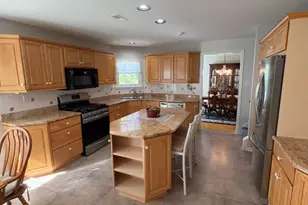 438 Turtle Ln, Langhorne, PA 19047 - Photo 12
