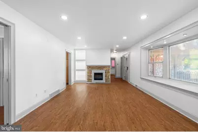 1011 Bristol Road, Southampton, PA 18966 - Photo 2
