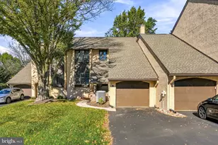 113 Golf Club Dr, Langhorne, PA 19047 - Photo 1