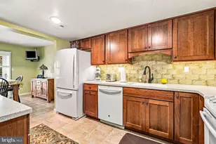 113 Golf Club Dr, Langhorne, PA 19047 - Photo 16