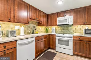 113 Golf Club Dr, Langhorne, PA 19047 - Photo 20