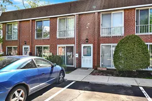 212 Saratoga Ct, Warminster, PA 18974 - Photo 1