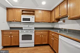 241 Hastings Ct, Doylestown, PA 18901 - Photo 12