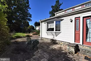 37 N Eastview Ave, Feasterville-Trevose, PA 19053 - Photo 42