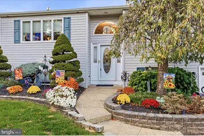 1333 Glen Echo Drive, Huntingdon Valley, PA 19006 - Photo 2