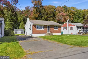 632 Parkview Ave, Penndel, PA 19047 - Photo 26