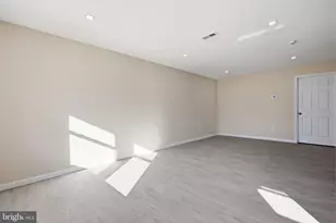 17 Idolstone Rd, Levittown, PA 19057 - Photo 14