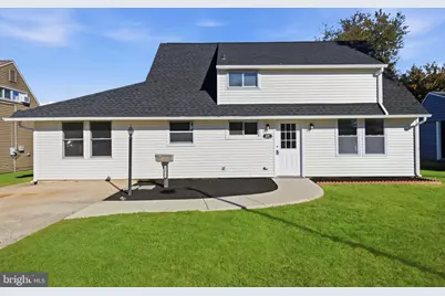 17 Idolstone Road, Levittown, PA 19057 - Photo 1
