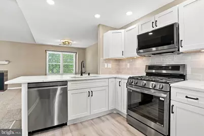 663B Rose Hollow Drive #663B, Yardley, PA 19067 - Photo 12