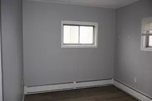29 Tall Pine Ln, Levittown, PA 19054 - Photo 10