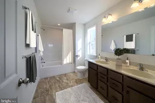 100 Lark Meadows Dr, Mechanicsburg, PA 17055 - Photo 12