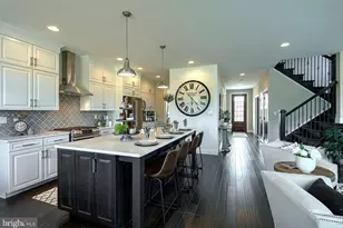 100 Lark Meadows Dr, Mechanicsburg, PA 17055 - Photo 8