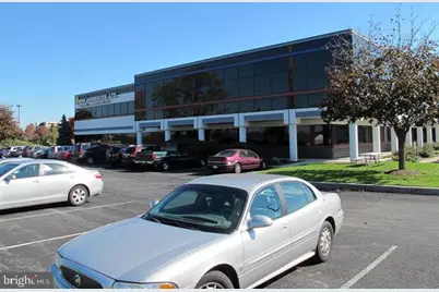 5000 Ritter Road #202-8, Mechanicsburg, PA 17055 - Photo 4