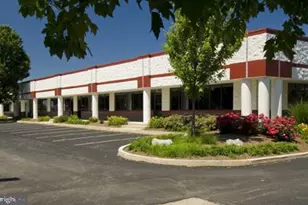 5010 Ritter Rd, Mechanicsburg, PA 17055 - Photo 1